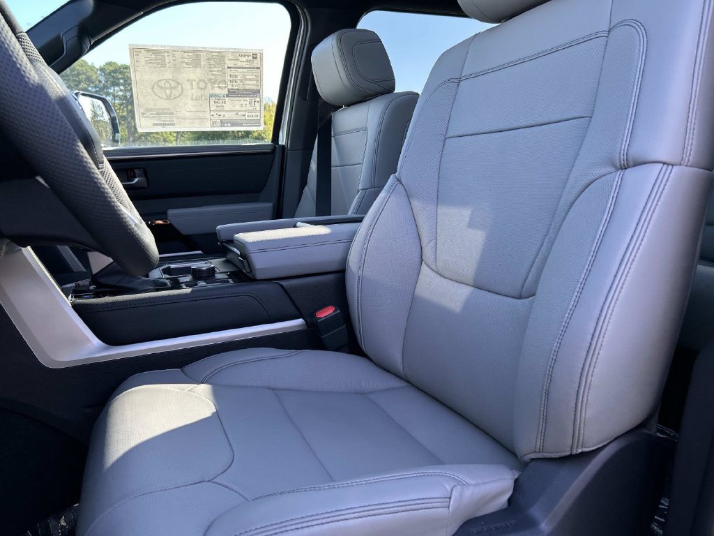 New 2026 Toyota Tundra Limited AWD/4WD image 28
