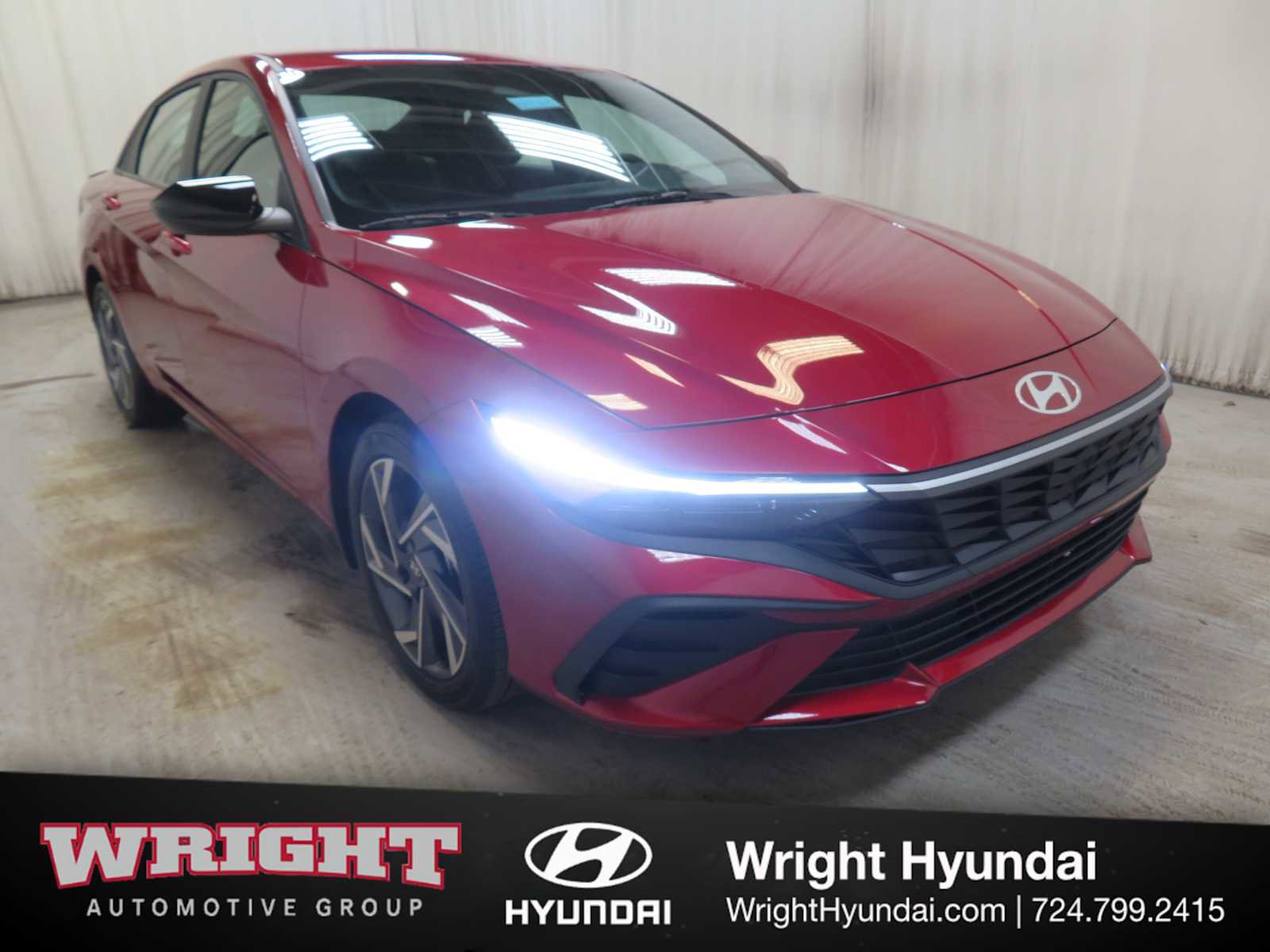 Used 2025 Hyundai Elantra Sport image 1