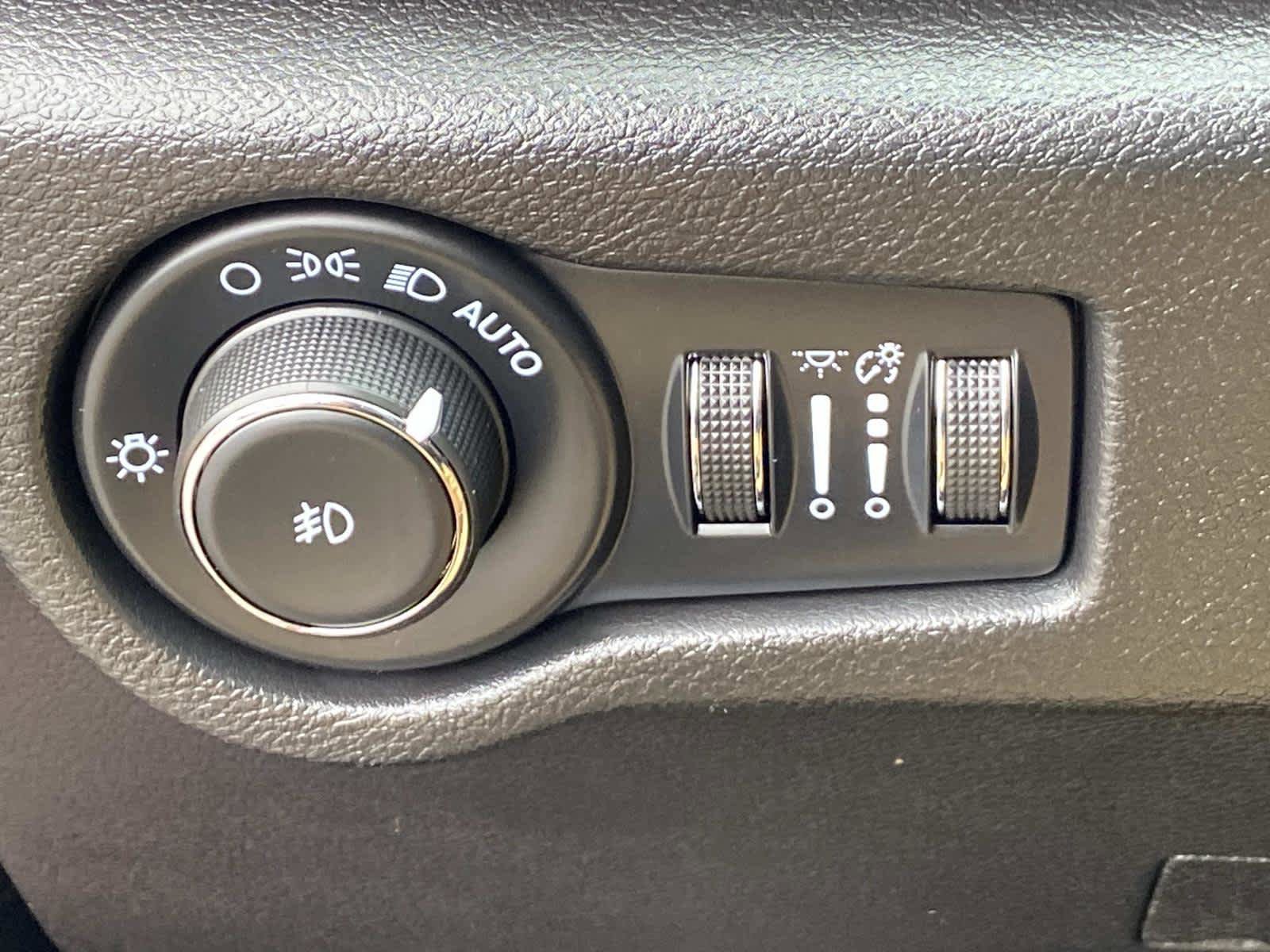 Certified 2022 Chrysler Pacifica Pinnacle image 25