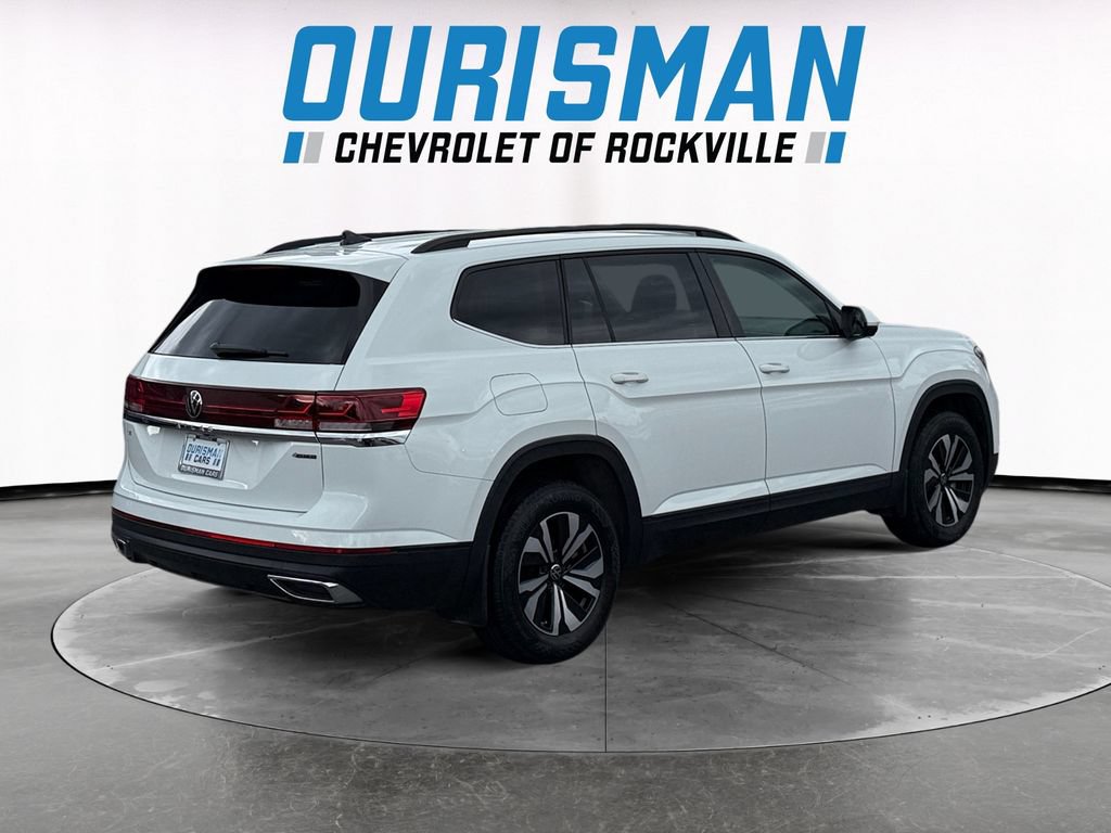 Used 2024 Volkswagen Atlas SE AWD/4WD image 6