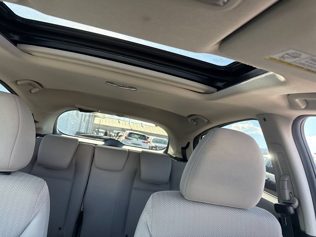 Used 2016 Honda HR-V EX image 17