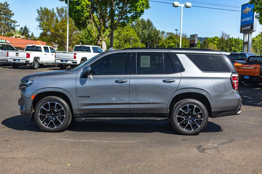 Used 2022 Chevrolet Tahoe RST w/ Sport Performance Package AWD/4WD image 10