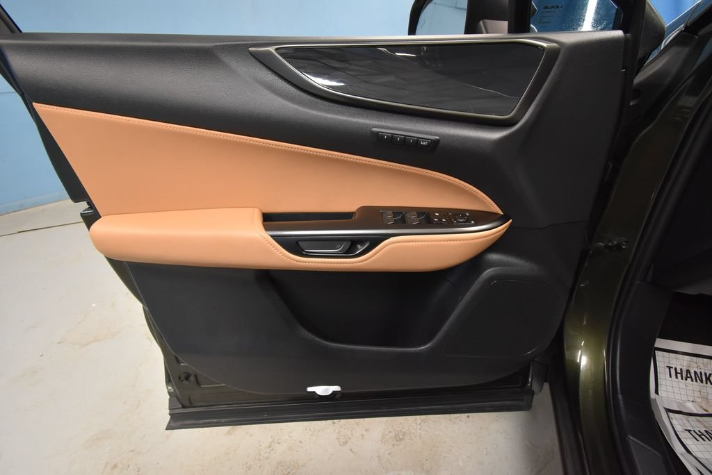 Used 2022 Lexus NX 250 AWD image 4