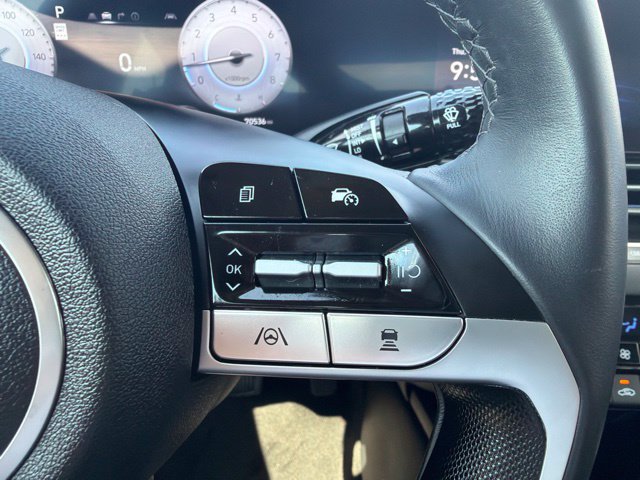 Used 2024 Hyundai Elantra Limited FWD image 19