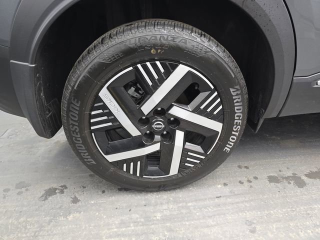 Used 2025 Nissan Kicks SV image 20