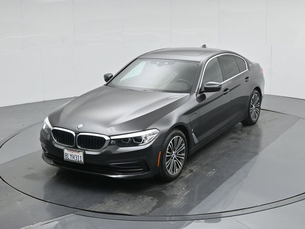 Used 2019 BMW 530e 530e iPerformance w/ Convenience Package image 42