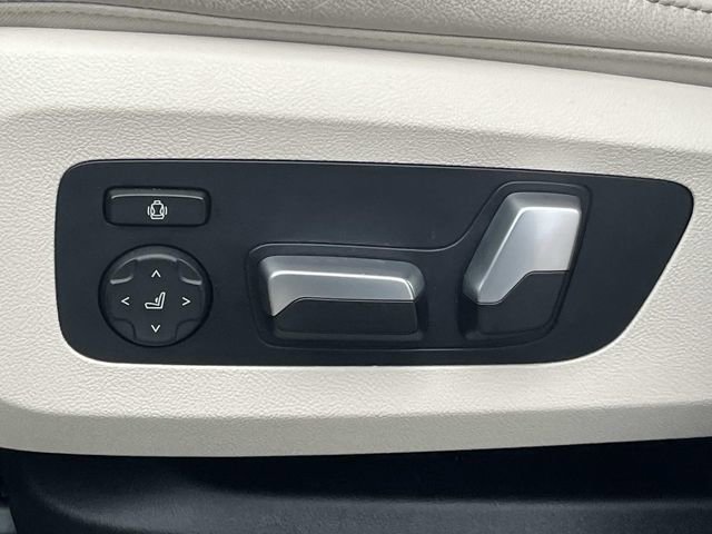 Used 2022 BMW X5 sDrive40i w/ Premium Package image 34
