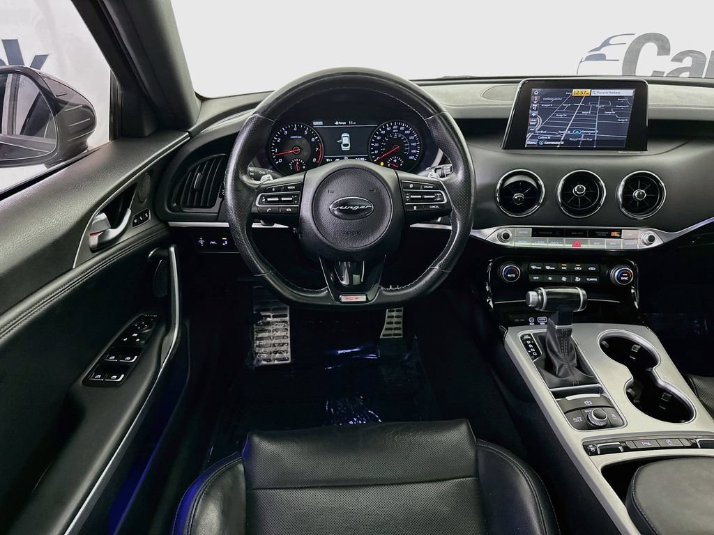 Used 2020 Kia Stinger GT1 RWD image 28