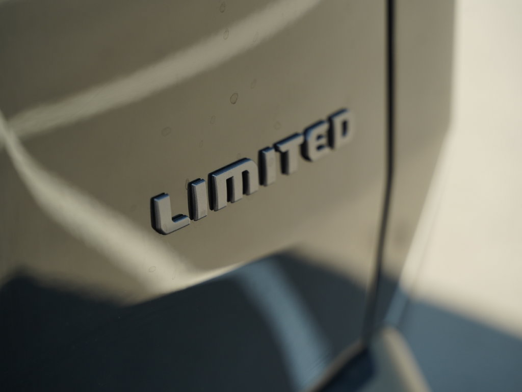 New 2026 Jeep Cherokee Limited AWD/4WD image 40