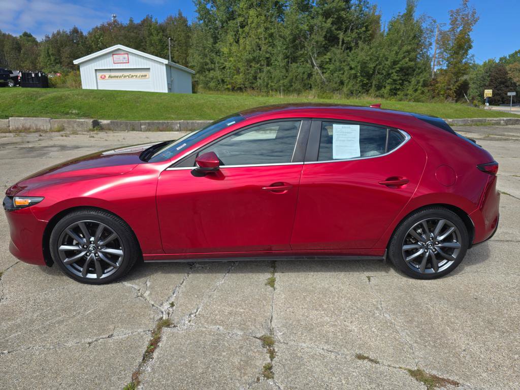 Used 2019 MAZDA MAZDA3 AWD Hatchback w/ Preferred Pkg image 6