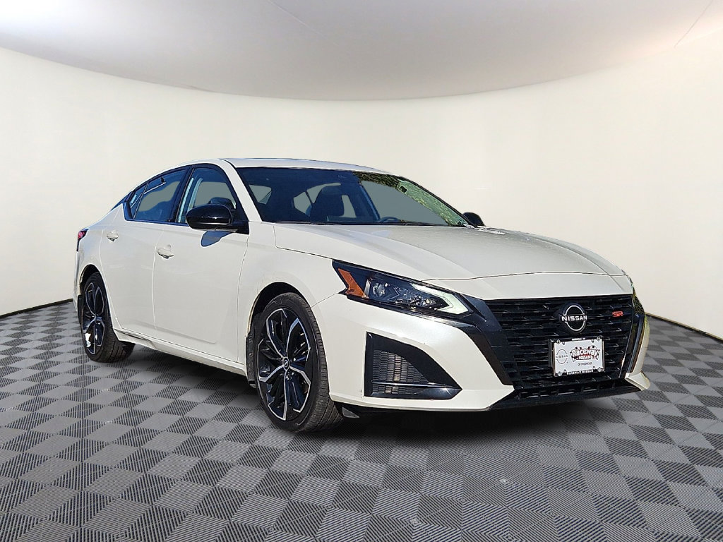 Certified 2023 Nissan Altima 2.5 SR w/ SR Premium Package