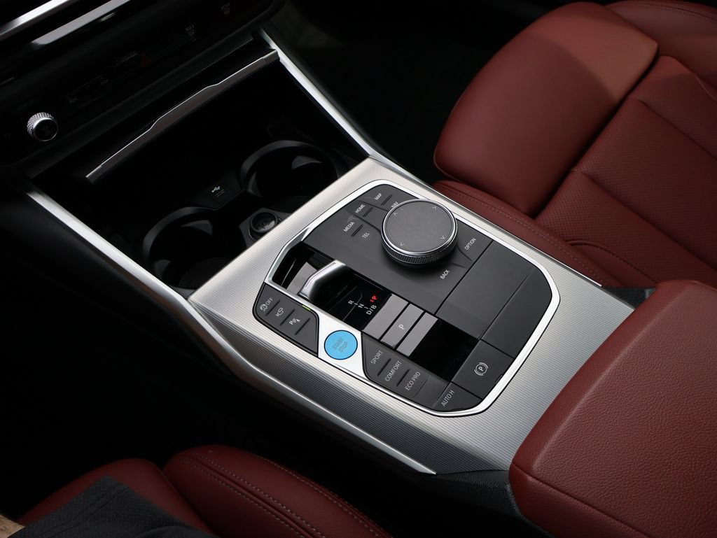 Used 2024 BMW i4 eDrive35 w/ Premium Package RWD image 28