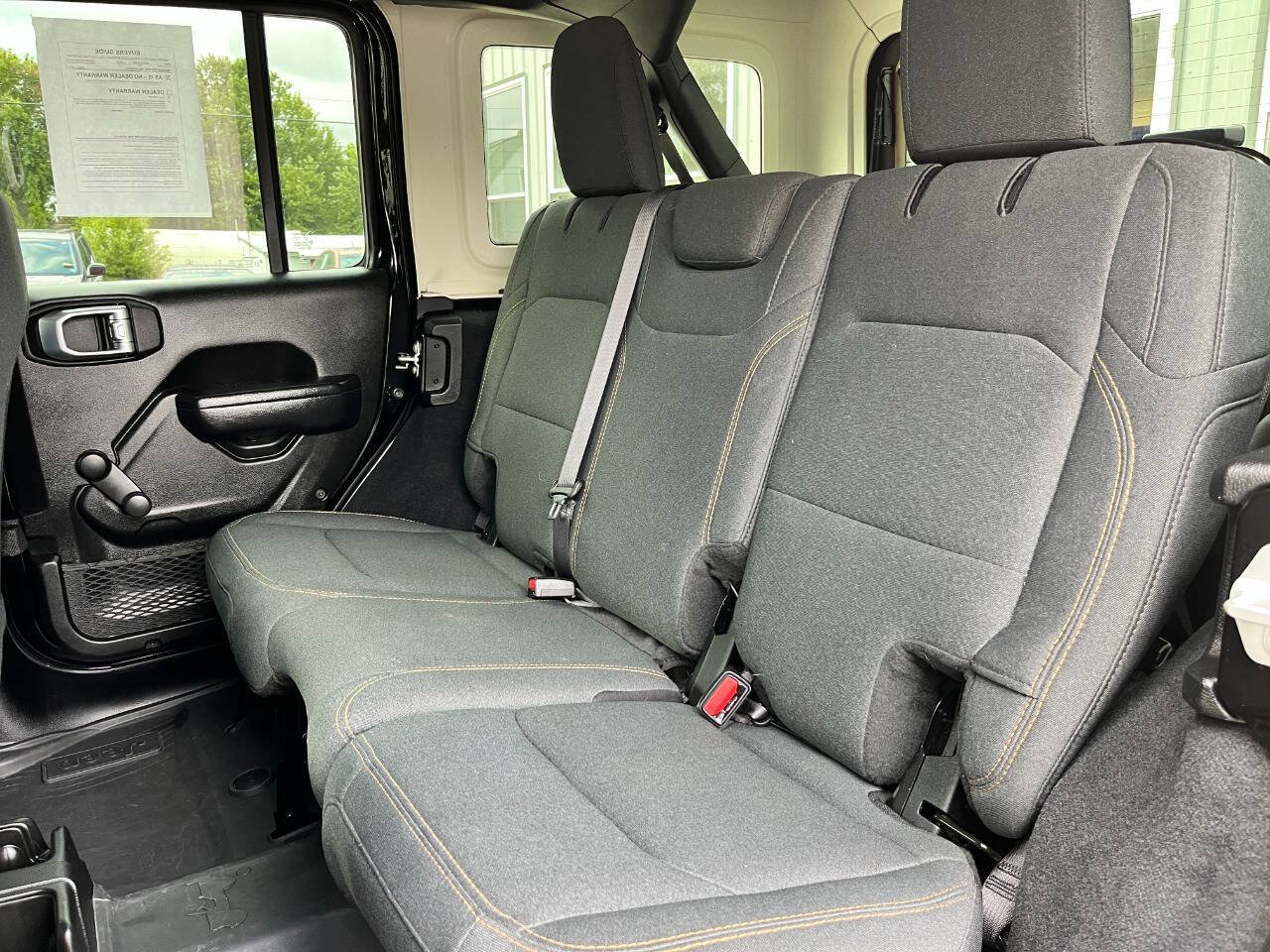 Used 2024 Jeep Wrangler Unlimited Sport AWD/4WD image 21