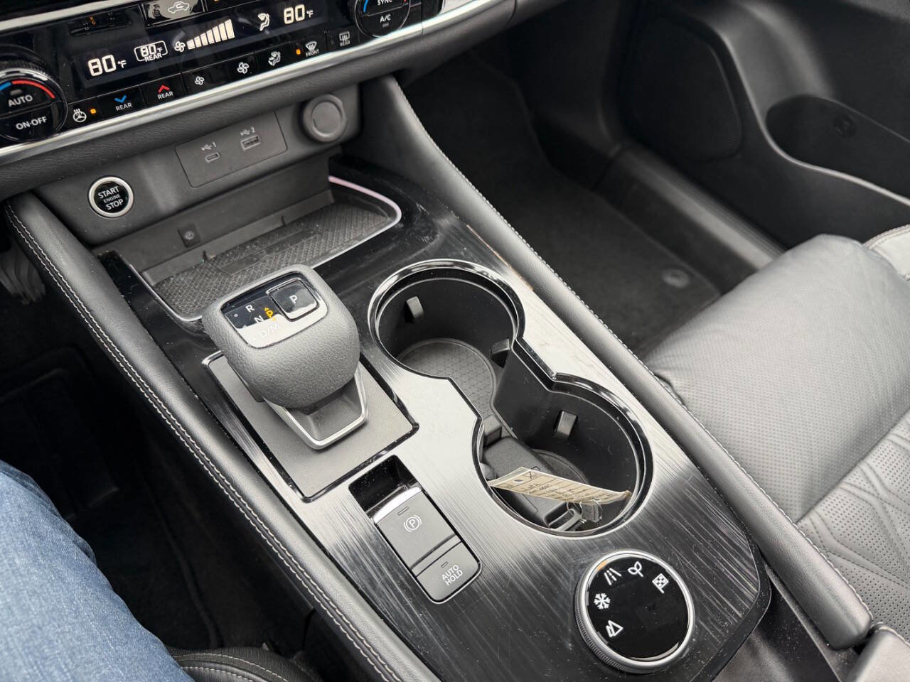 Used 2023 Nissan Rogue Platinum w/ Platinum Premium Package image 13