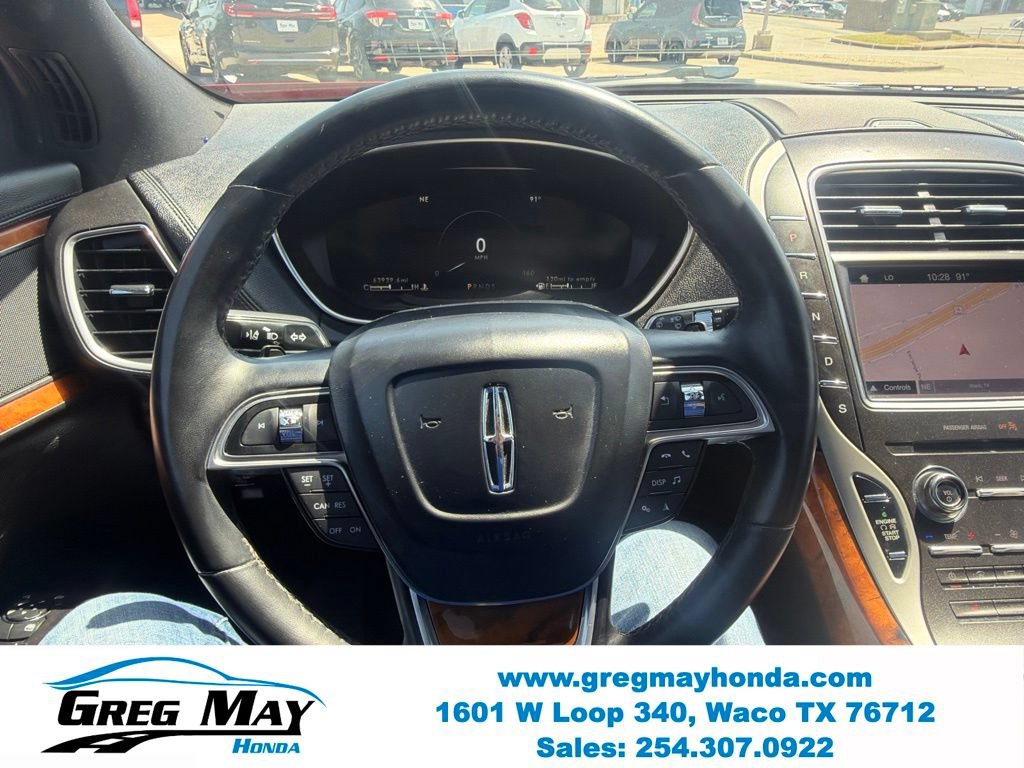 Used 2019 Lincoln Nautilus Select w/ Cargo Utility Package FWD image 16