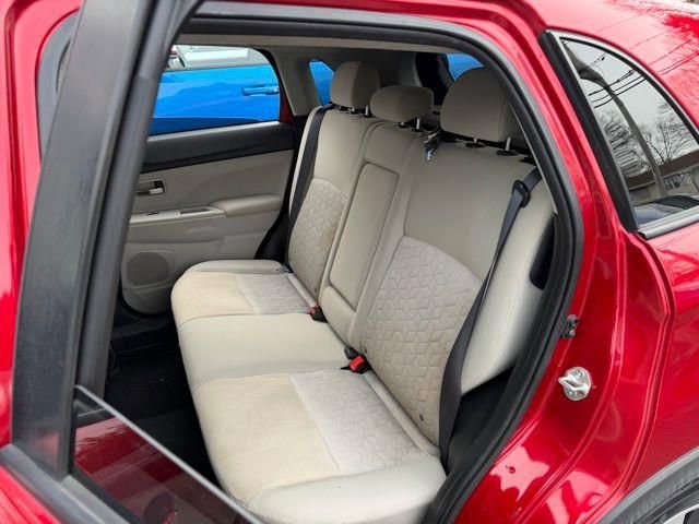 Used 2021 Mitsubishi Outlander Sport ES image 19