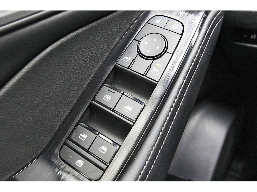 New 2026 Nissan Rogue SV image 15