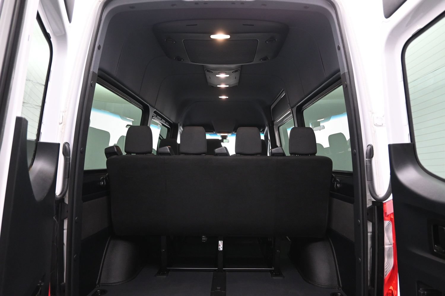 Used 2024 Mercedes-Benz Sprinter 2500 image 7