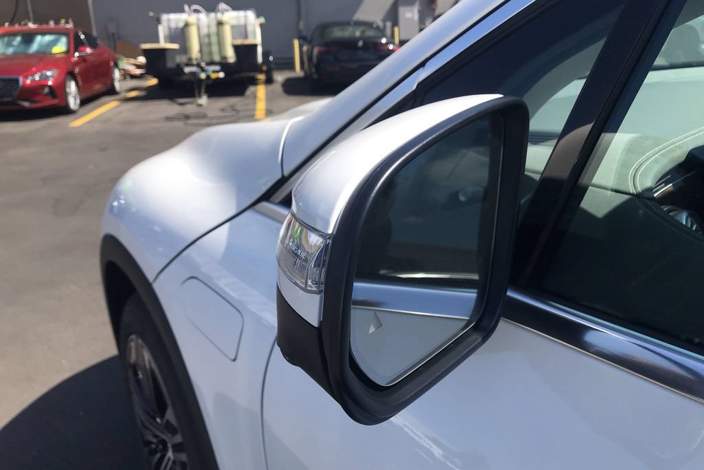 Used 2023 Mercedes-Benz EQS 450+ SUV image 9