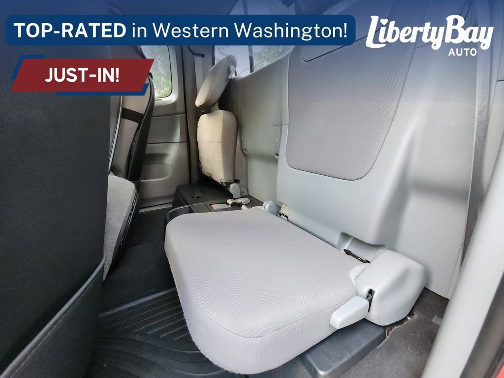 Used 2012 Toyota Tacoma 4x4 Access Cab w/ SR5 Pkg image 16