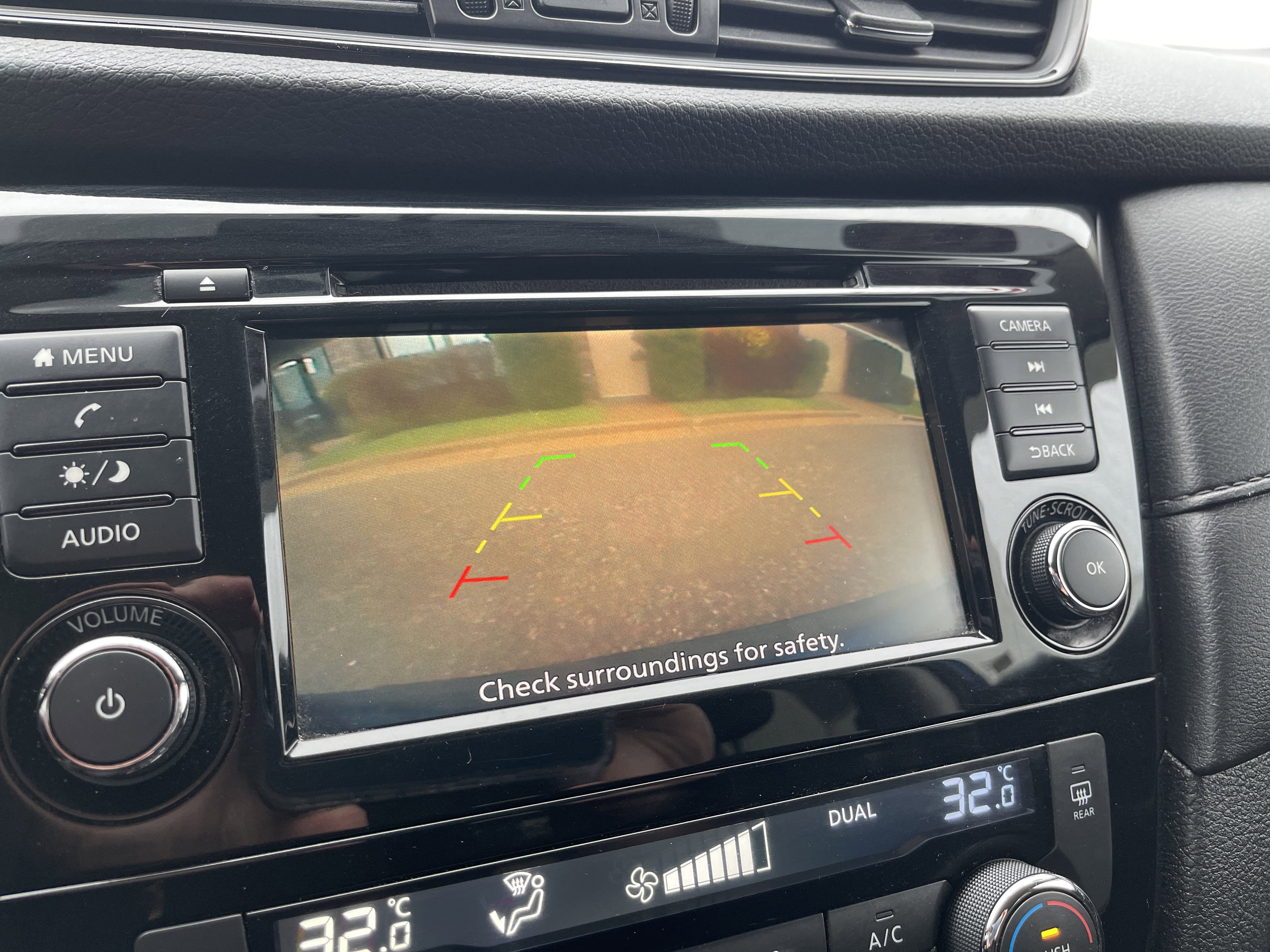 Used 2019 Nissan Rogue S AWD/4WD image 15
