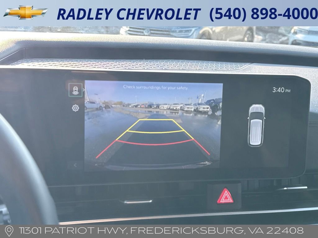 Used 2025 Kia Carnival image 16