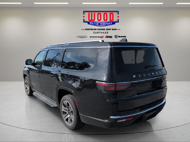 Used 2024 Jeep Wagoneer L Series II w/ Flexible Seating Group AWD/4WD image 5