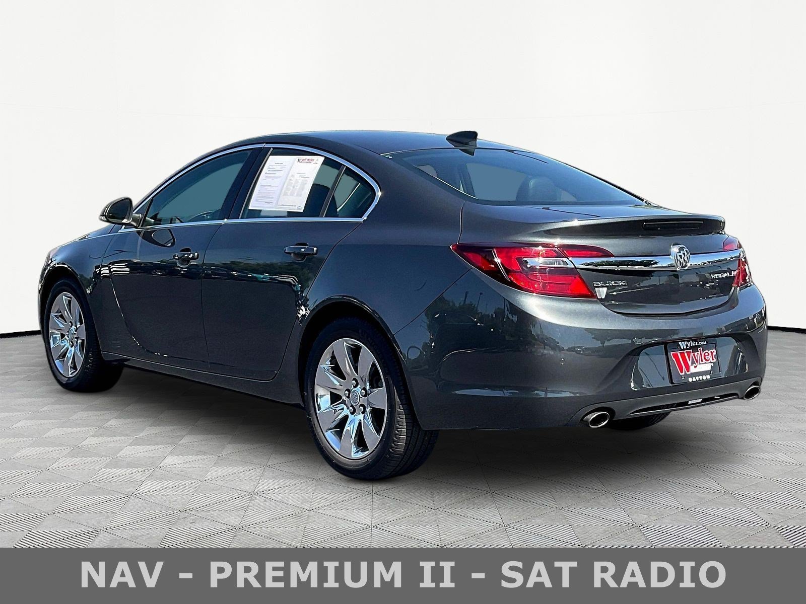 Used 2017 Buick Regal Premium w/ Driver Confidence Package #1 FWD image 4