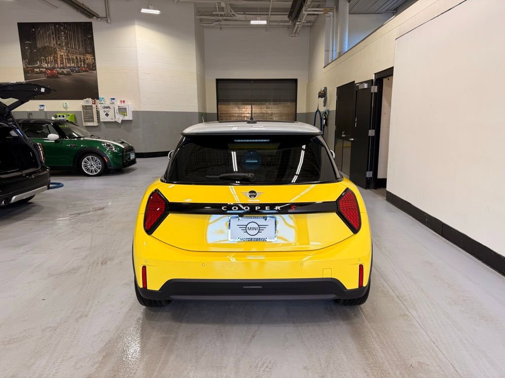 Used 2025 MINI Cooper S image 4