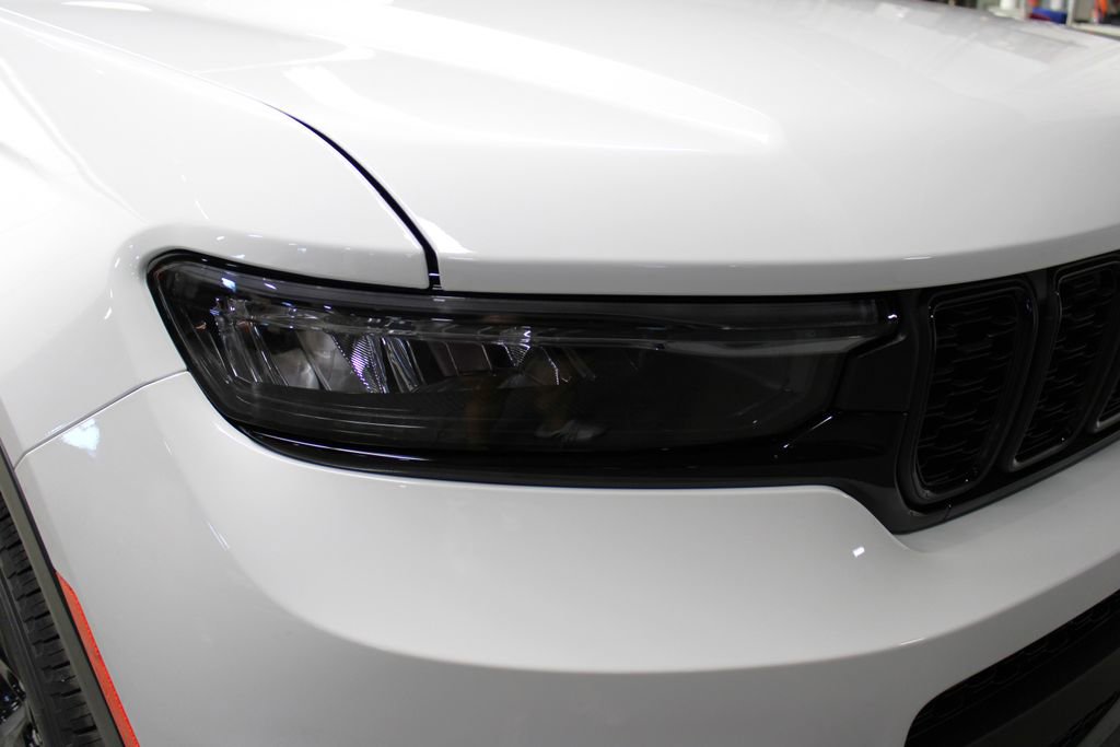 New 2025 Jeep Grand Cherokee L Limited w/ Black Appearance Package image 38