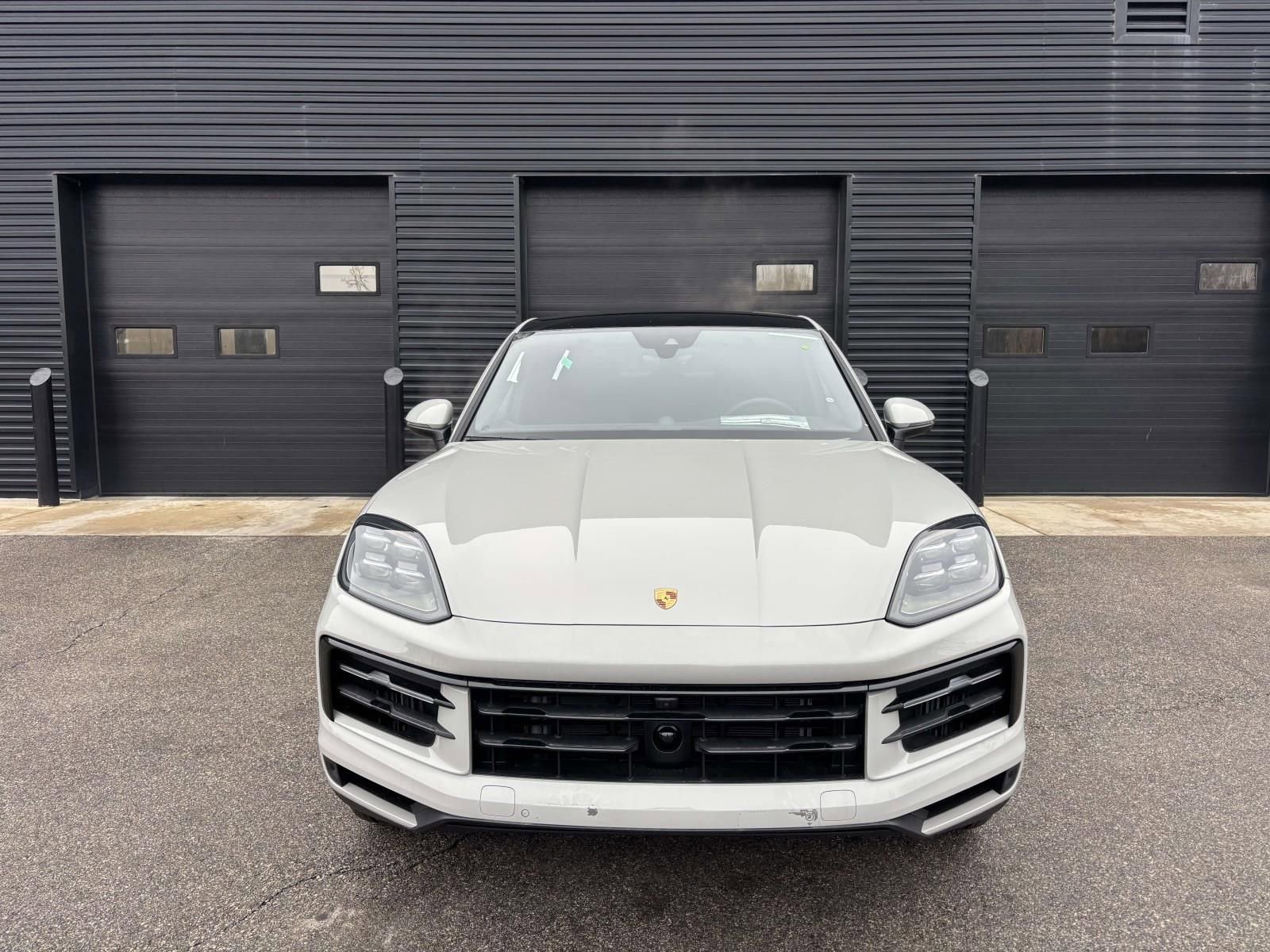 New 2026 Porsche Cayenne Coupe image 13