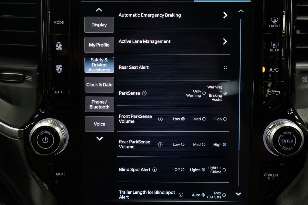 Used 2025 RAM 1500 Laramie image 20