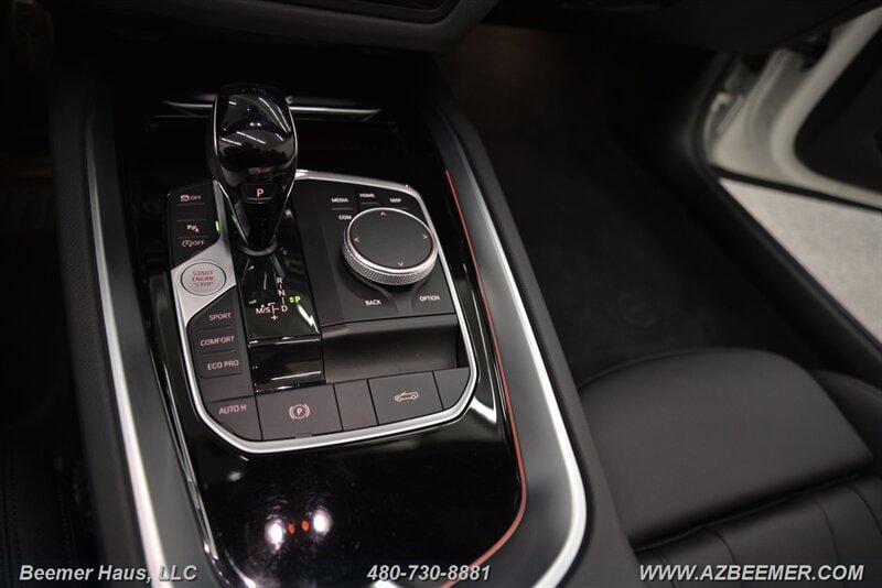 Used 2024 BMW Z4 M40i w/ Premium Package RWD image 31