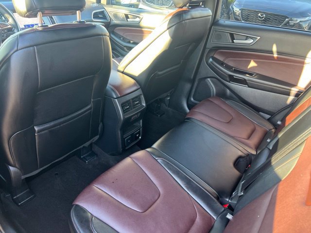 Used 2020 Ford Edge Titanium w/ Equipment Group 301A AWD/4WD image 22