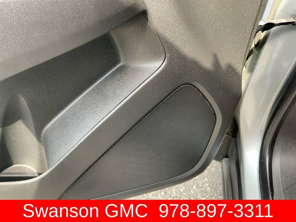 Certified 2023 Chevrolet Equinox LT w/ LPO, Floor Liner Package AWD/4WD image 23