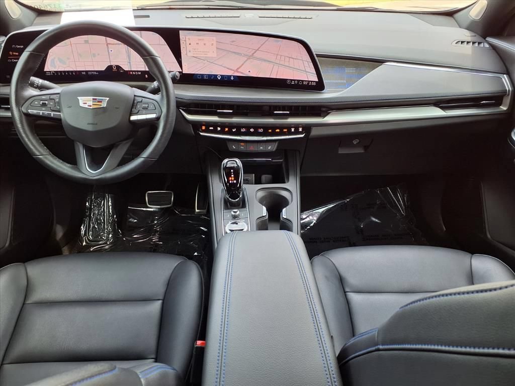 Certified 2024 Cadillac XT4 Sport w/ Cold Weather Package FWD image 15