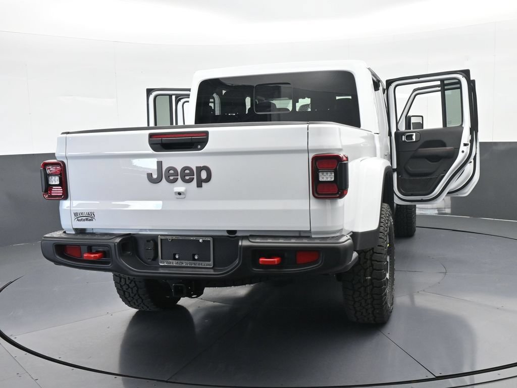 New 2026 Jeep Gladiator Rubicon w/ Steel Power Dome Hood Package AWD/4WD image 60