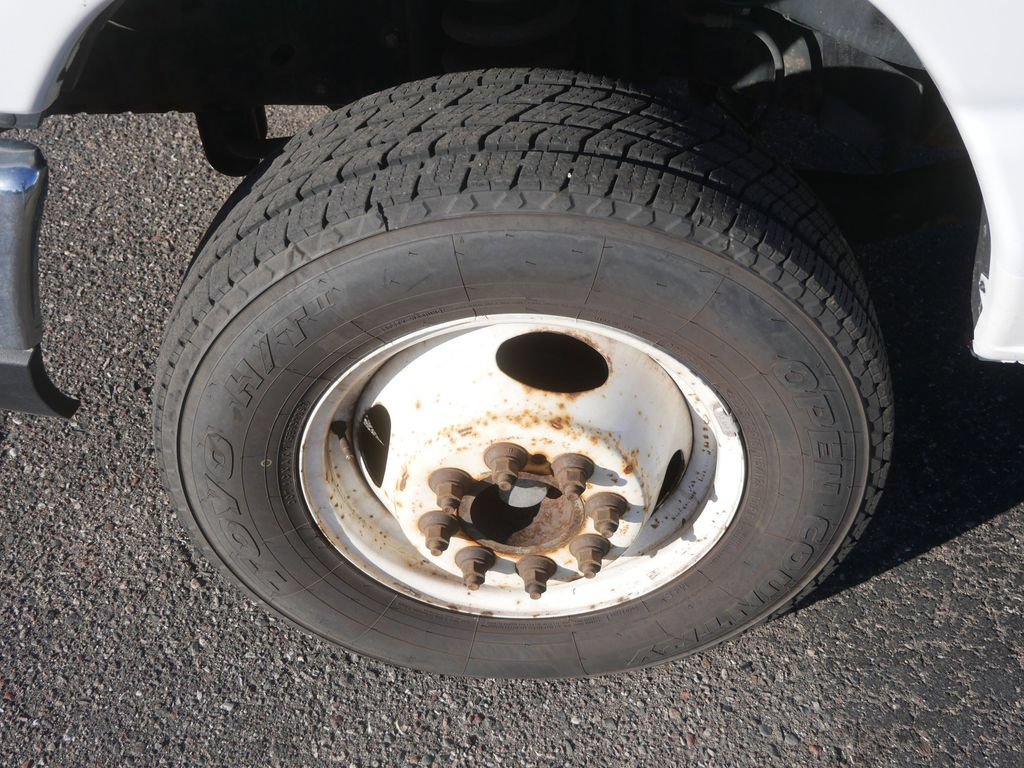 Used 2018 Ford E-450 and Econoline 450 Super Duty RWD image 14