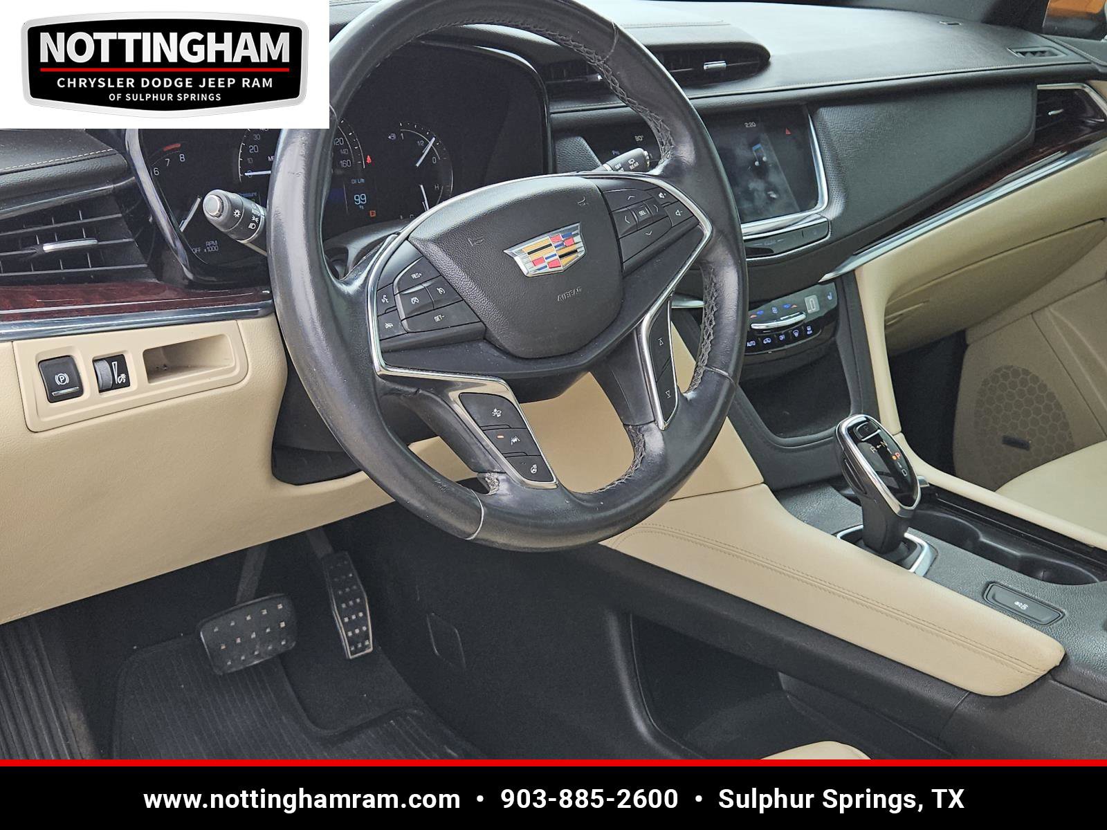Used 2019 Cadillac XT5 Luxury image 24