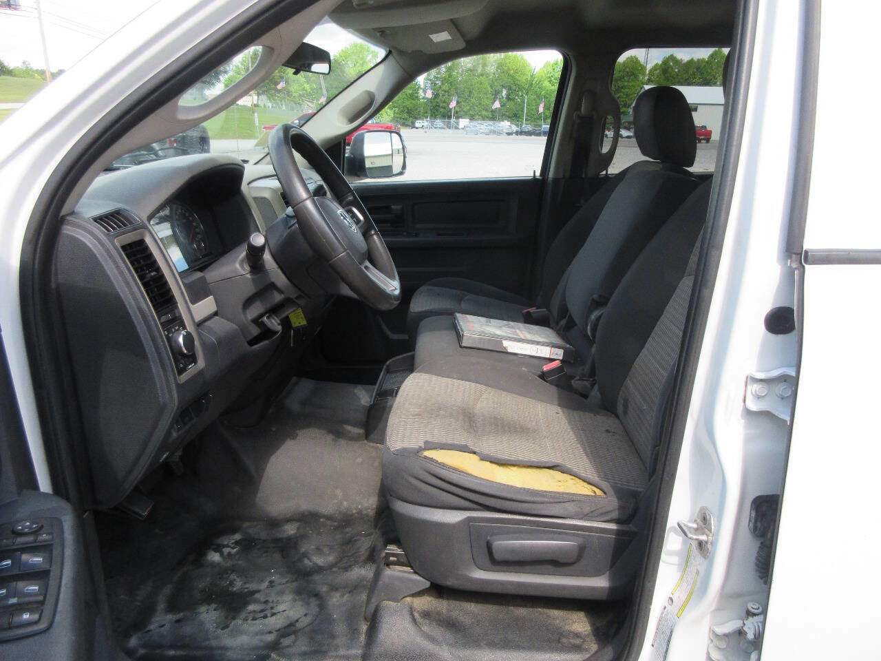 Used 2011 RAM 3500 ST w/ ST Popular Equipment Group RWD image 12