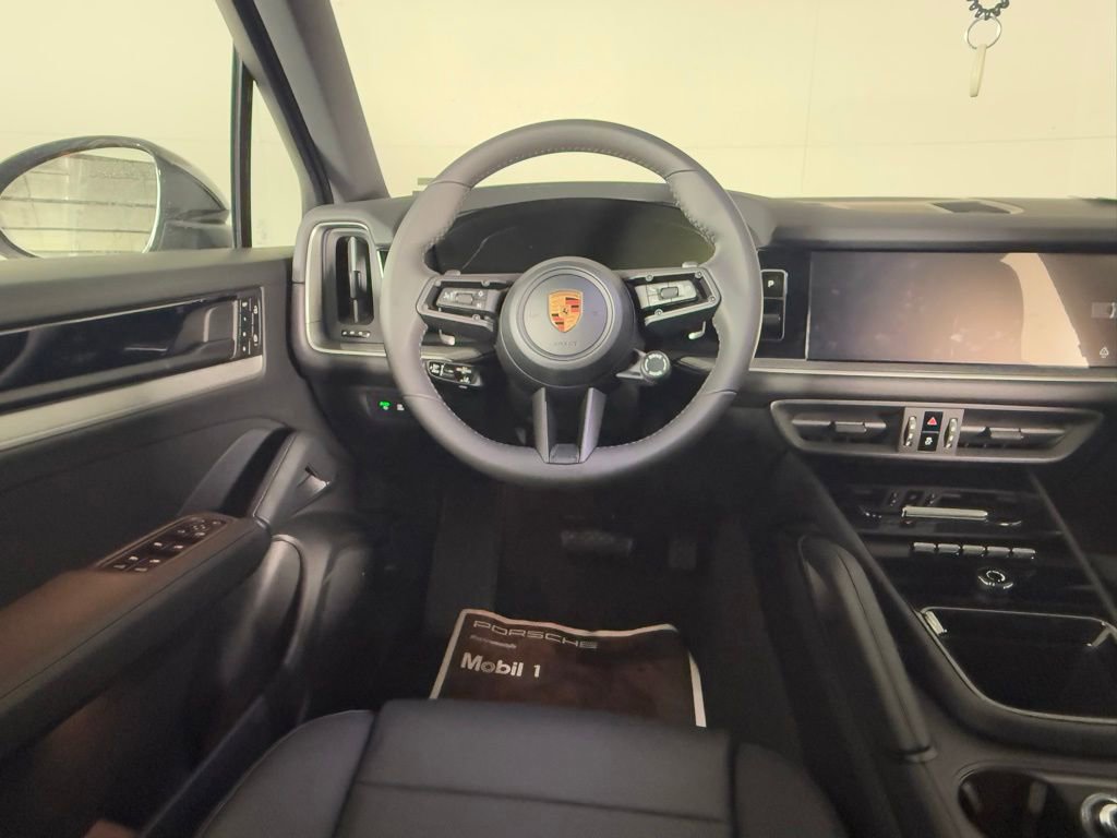 New 2026 Porsche Cayenne image 22