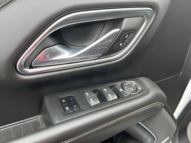 Certified 2023 GMC Yukon SLT AWD/4WD image 9