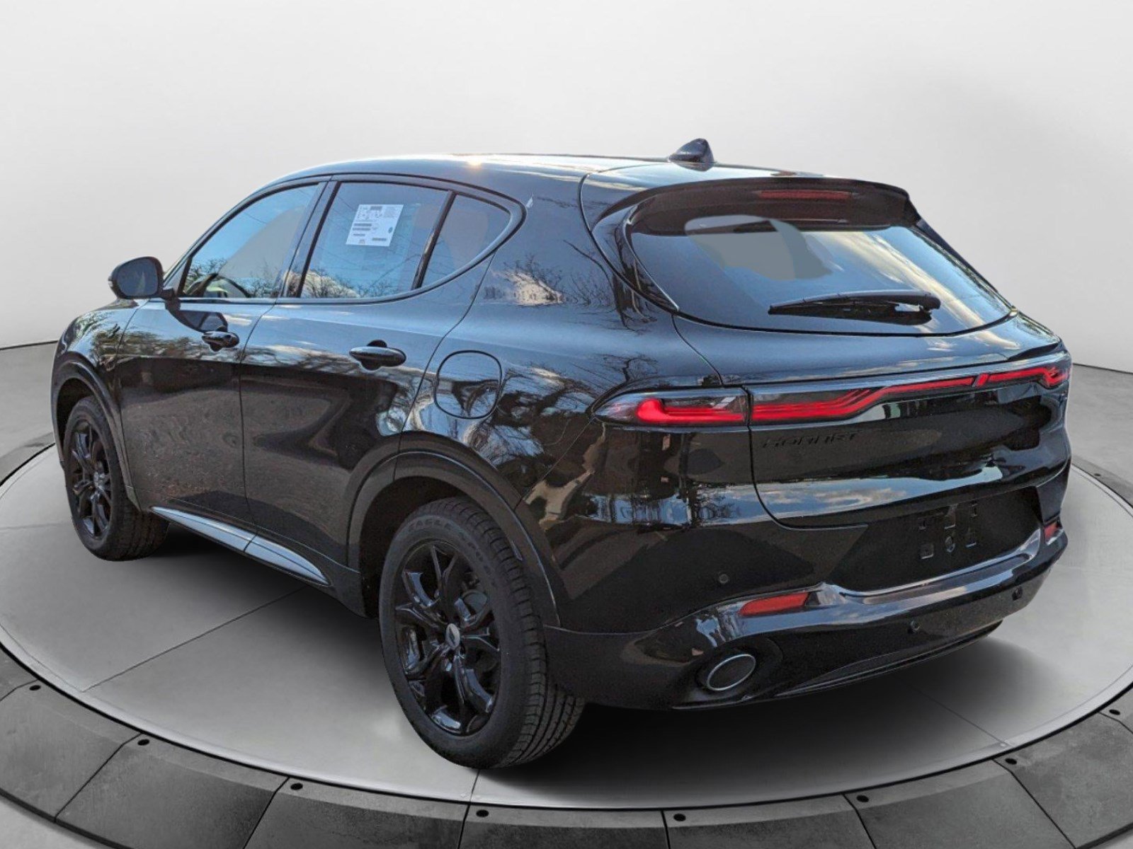 New 2024 Dodge Hornet R/T Plus w/ R/T Blacktop Package AWD/4WD image 5