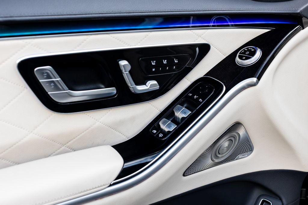 Used 2021 Mercedes-Benz S 580 4MATIC Sedan w/ AMG Line image 21