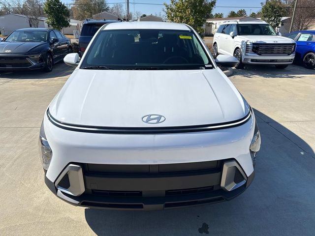 New 2026 Hyundai Kona SE FWD image 2