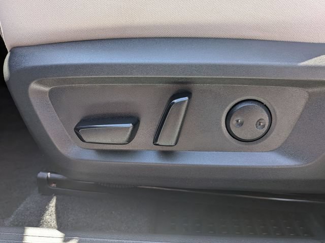 Certified 2023 Nissan Rogue SV AWD/4WD image 14