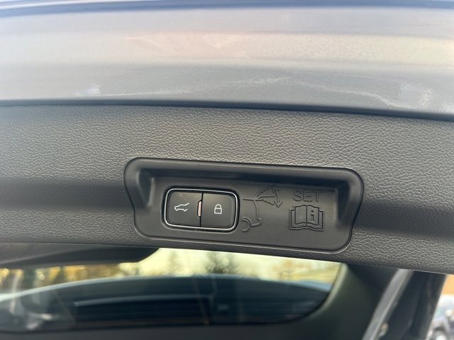 Used 2023 Ford Explorer XLT w/ Equipment Group 202A image 16