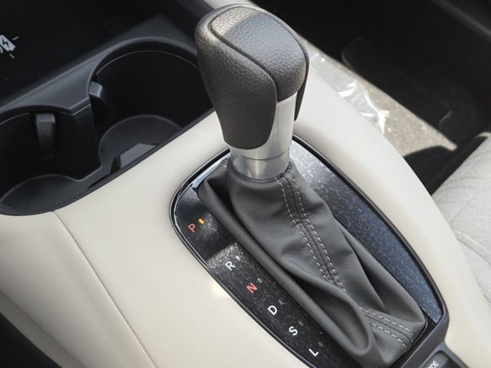 New 2027 Honda HR-V LX image 31