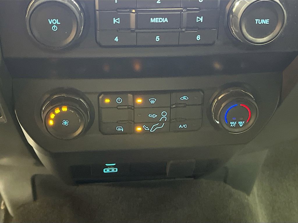 Used 2022 Ford F350 XLT image 15