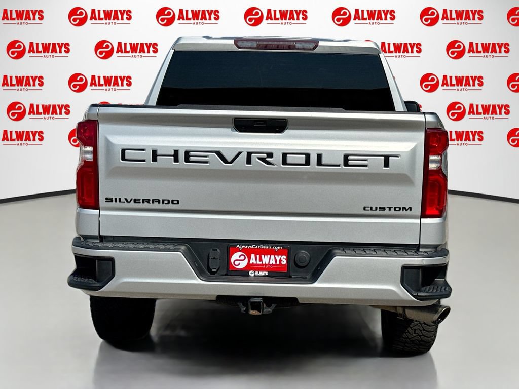 Used 2020 Chevrolet Silverado 1500 Custom w/ Custom Value Package AWD/4WD image 7